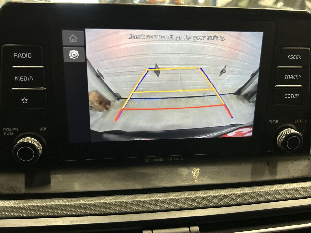 2023 Kia Seltos HTD SEATS | CARPLAY | ALLOYS | BLIND SPOT | A/C Photo