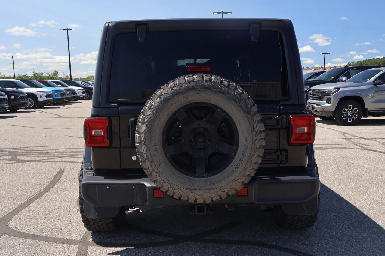 2018 Jeep Wrangler Unlimited Sahara | | Leather Seats | Photo