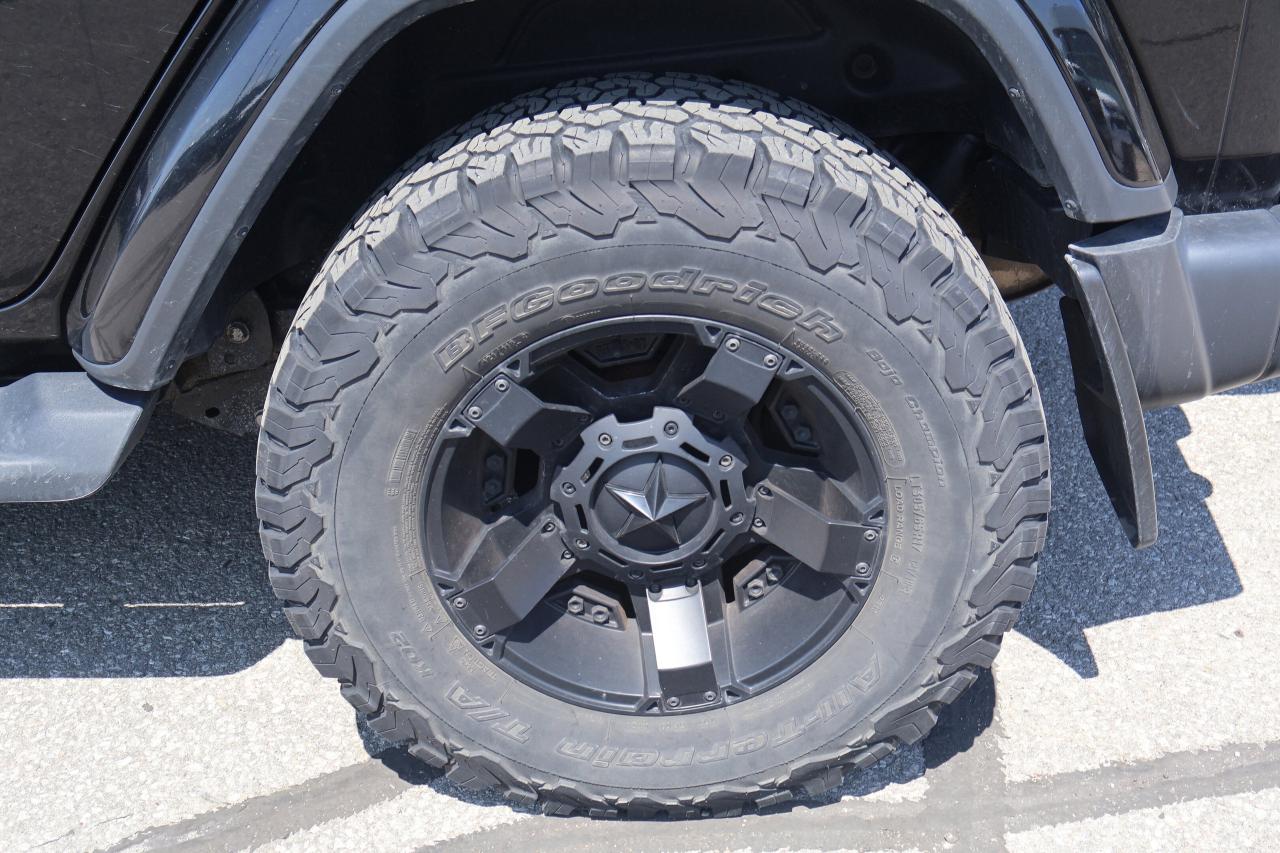 2018 Jeep Wrangler Unlimited Sahara | | Leather Seats | Photo