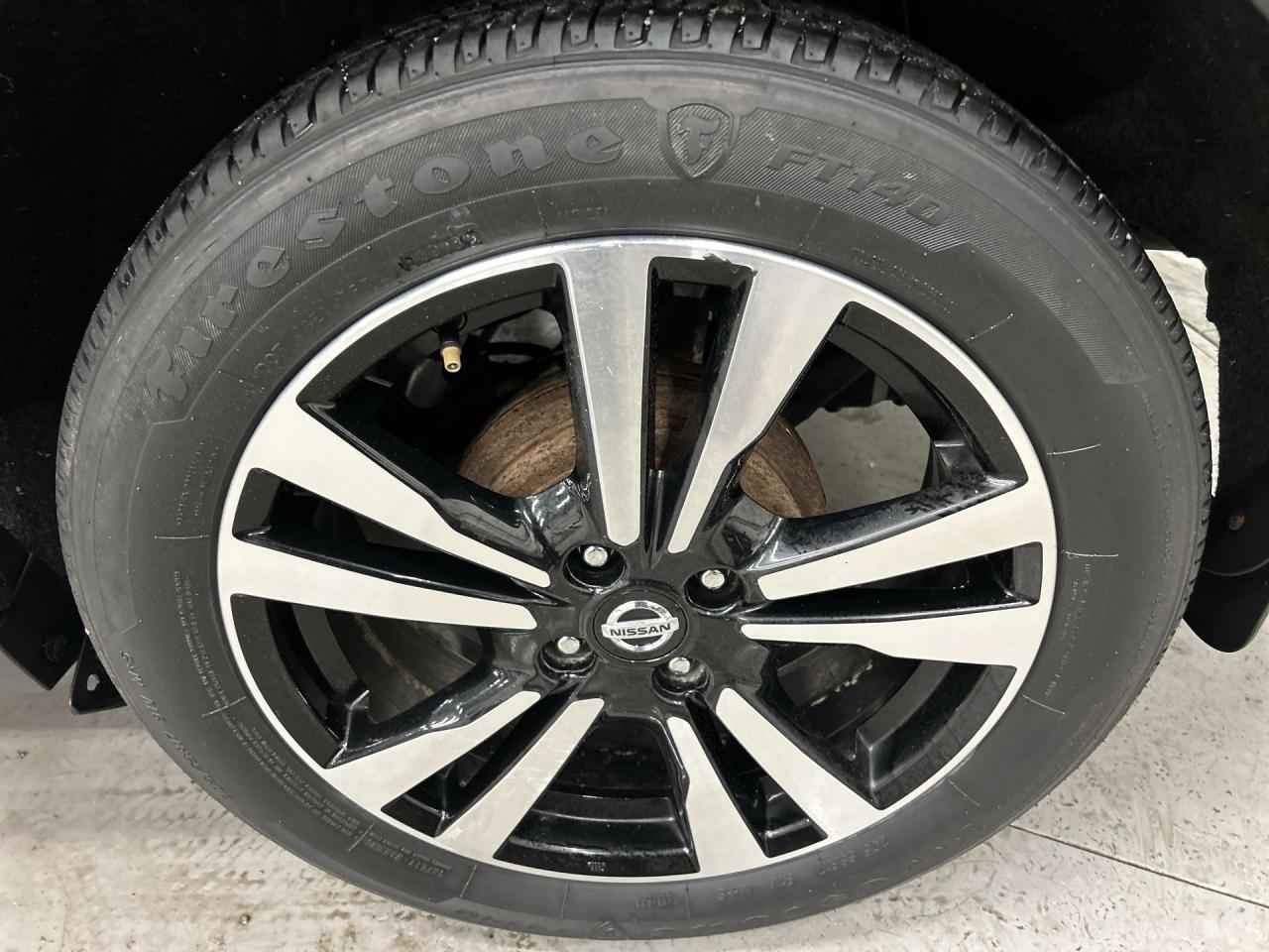 2019 Nissan Kicks SR | ONLY 74,000KMS! | LEATHER | CARPLAY | 360 CAM Photo