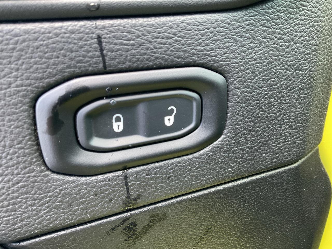 2023 Jeep Wrangler Unlimited SAHARA / COLD WEATHER GROUP / V6 / NAV Photo