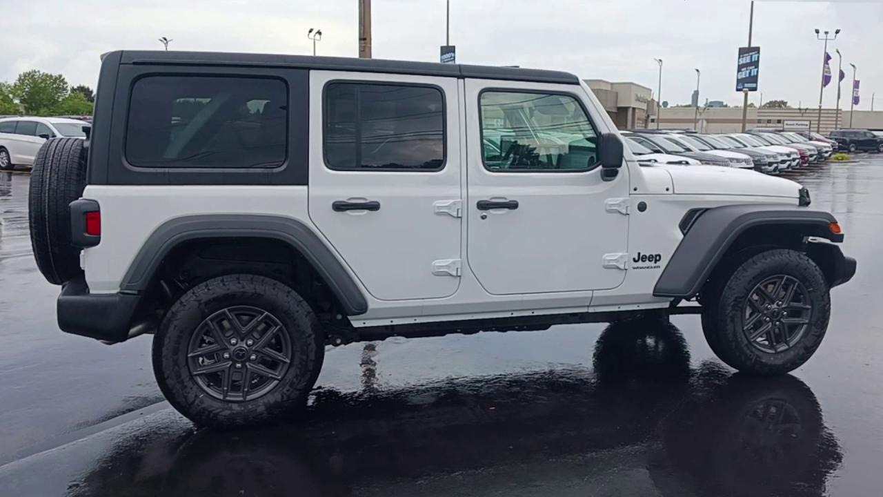 2025 Jeep Wrangler HTD SEATS / REMOTE START / 4 CYLINDER Photo