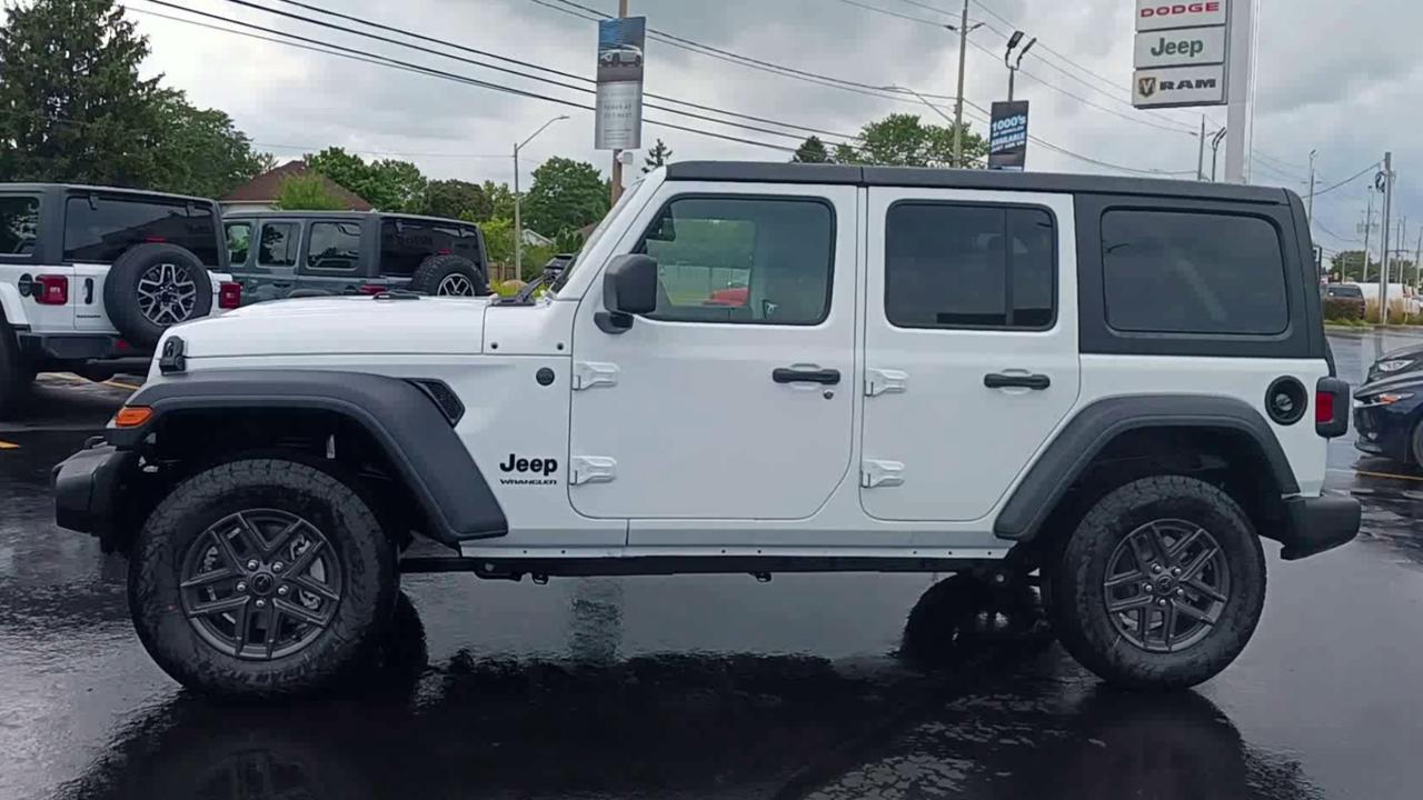 2025 Jeep Wrangler HTD SEATS / REMOTE START / 4 CYLINDER Photo
