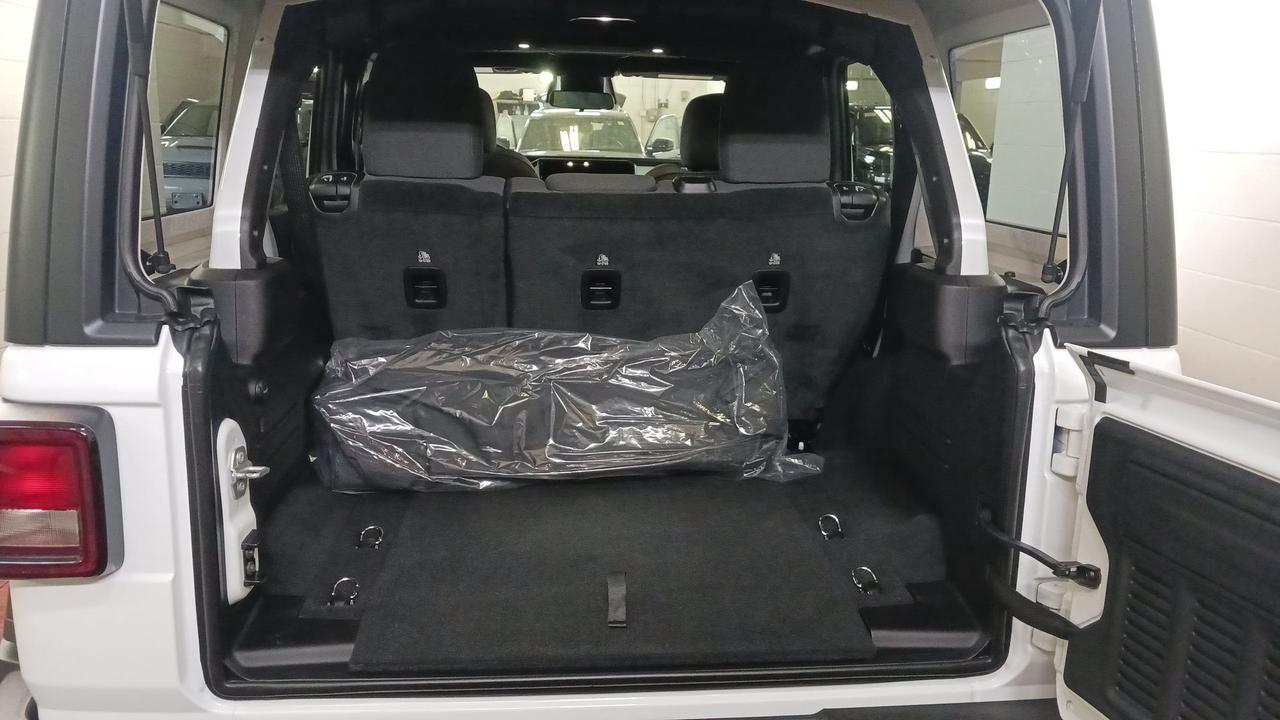 2025 Jeep Wrangler HTD SEATS / REMOTE START / 4 CYLINDER Photo