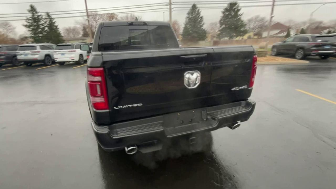 2024 RAM 1500 ELITE PKG / PANORAMIC SUNROOF / TRAILER BRAKE Photo