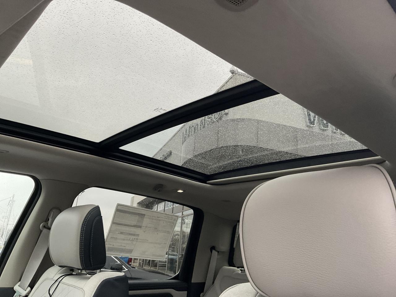 2024 RAM 1500 ELITE PKG / PANORAMIC SUNROOF / TRAILER BRAKE Photo