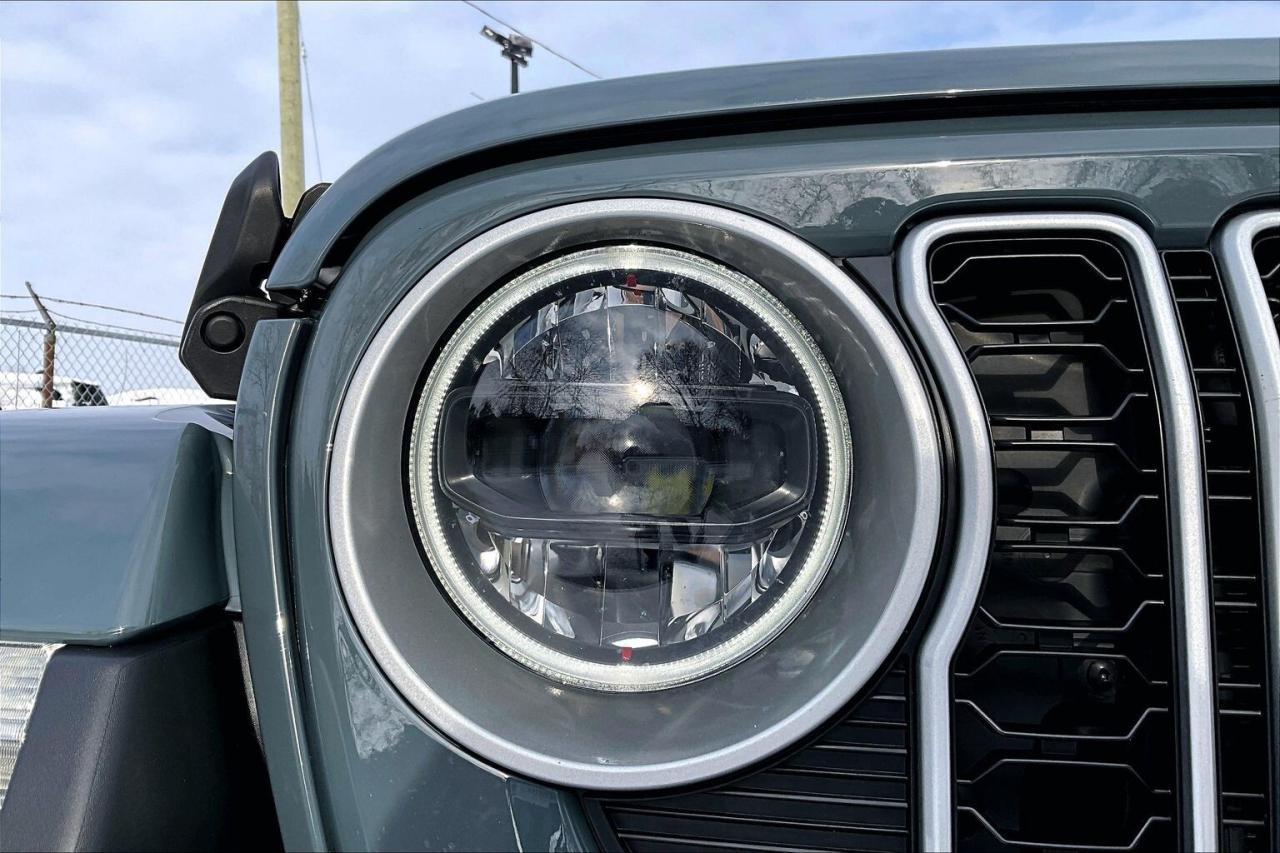 2024 Jeep Wrangler Sahara | Heated Cloth Seats | SideSteps| NAV | 4X4 Photo