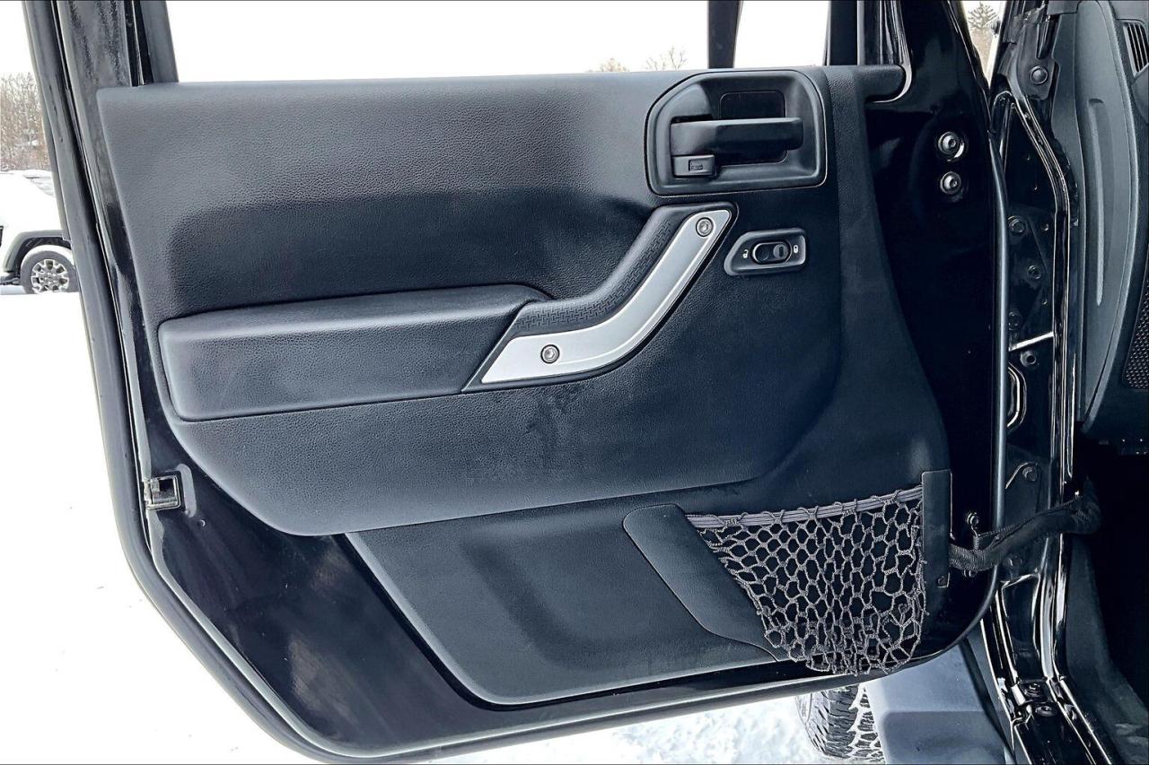 2018 Jeep Wrangler JK Unlimited Sahara | Cloth Seats | Remote Start | NAV | 4X4 Photo