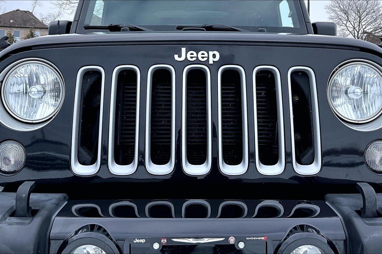 2018 Jeep Wrangler JK Unlimited Sahara | Cloth Seats | Remote Start | NAV | 4X4 Photo