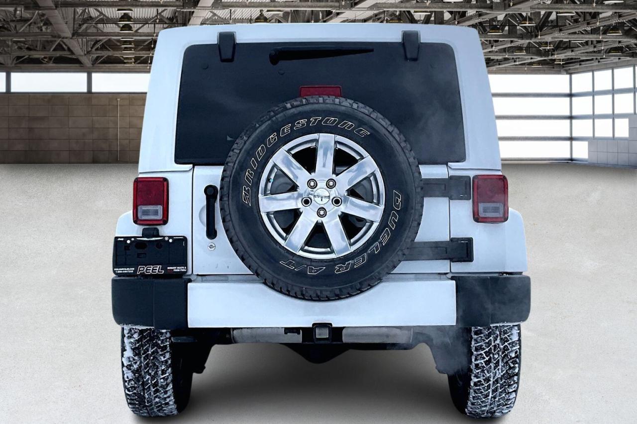 2016 Jeep Wrangler Unlimited Sahara | Heated Leather | NAV | Tow Pkg | 4X4 Photo3