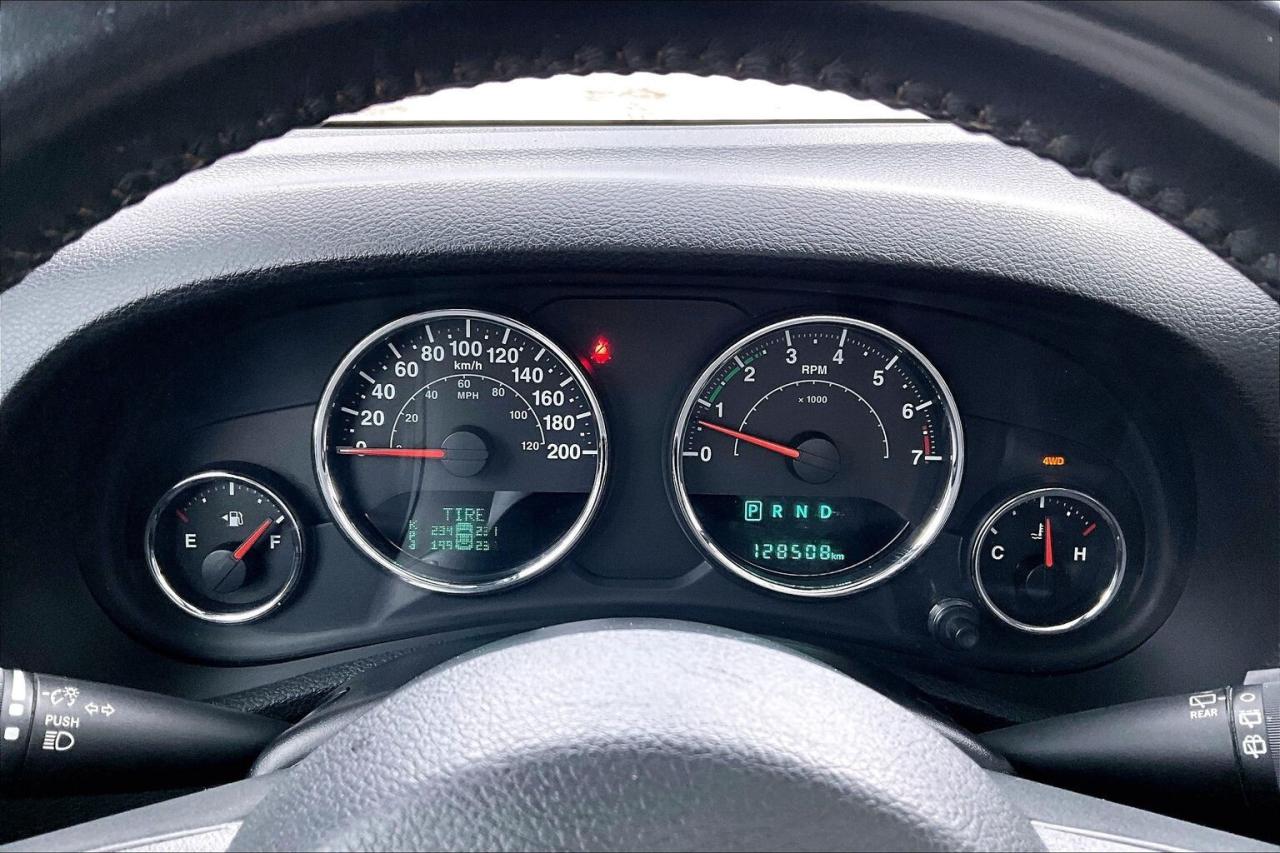 2016 Jeep Wrangler Unlimited Sahara | Heated Leather | NAV | Tow Pkg | 4X4 Photo