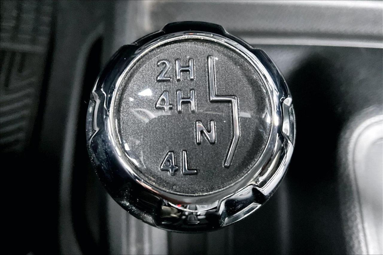 2016 Jeep Wrangler Unlimited Sahara | Heated Leather | NAV | Tow Pkg | 4X4 Photo