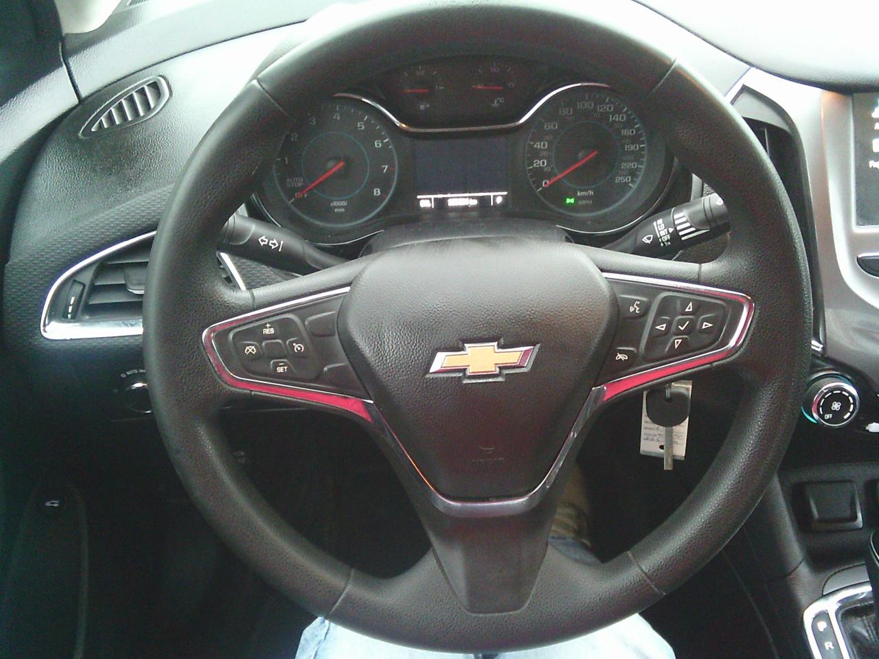 2018 Chevrolet Cruze 4dr Sdn 1.4L LT w-1SD Photo