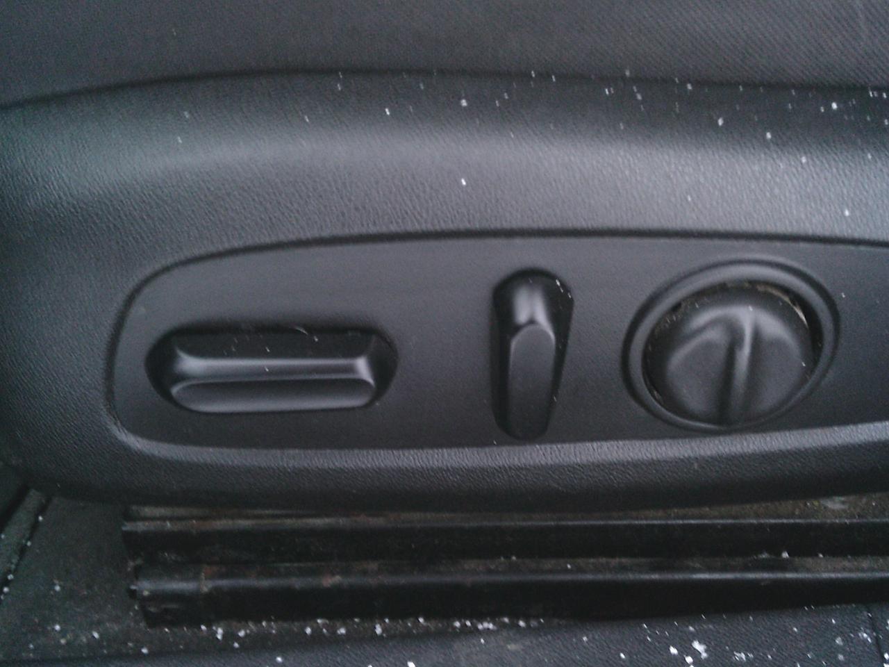 2018 Chevrolet Malibu 4dr Sdn LT w-1LT Photo