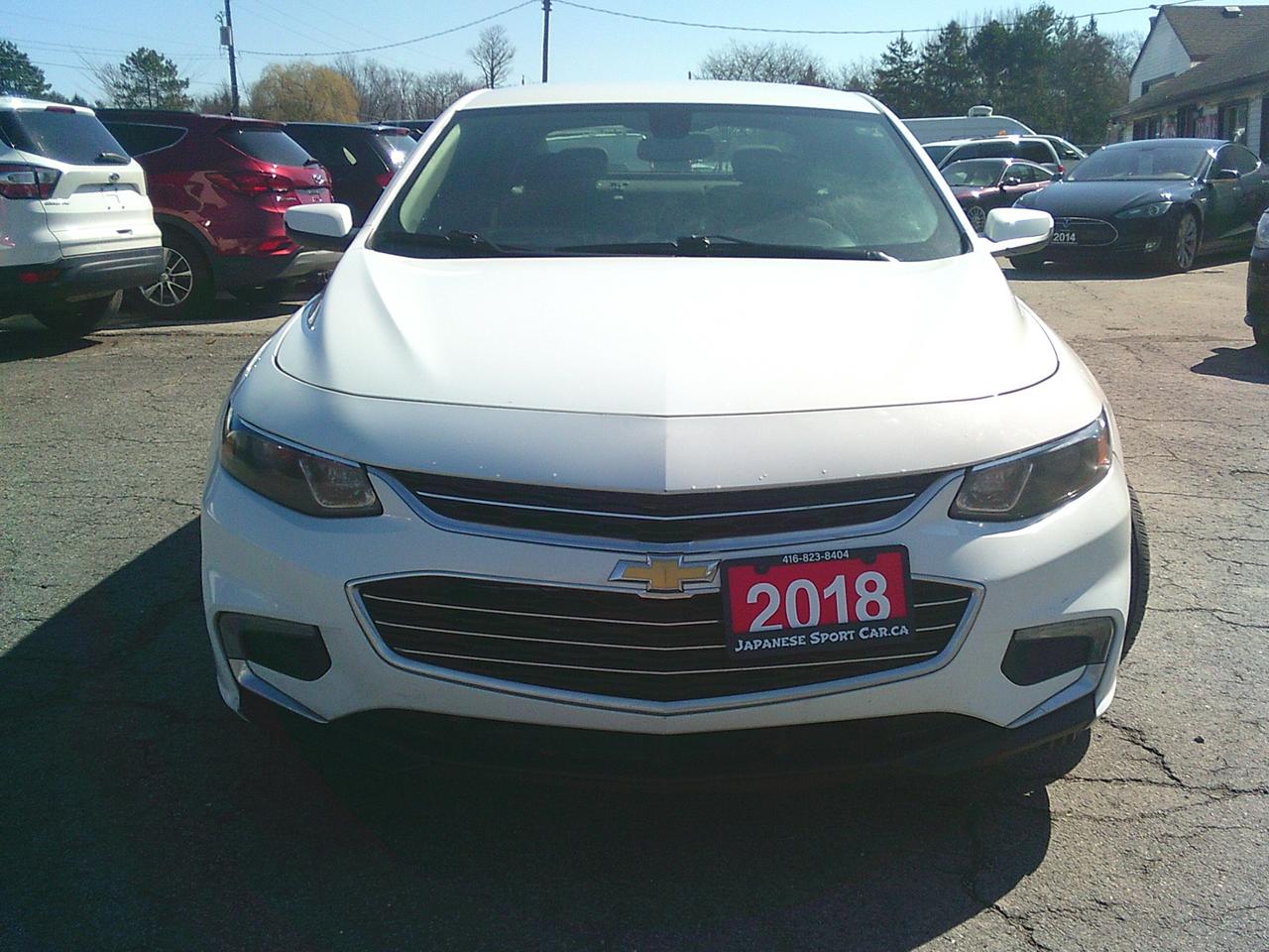 2018 Chevrolet Malibu 4dr Sdn LT w-1LT Photo