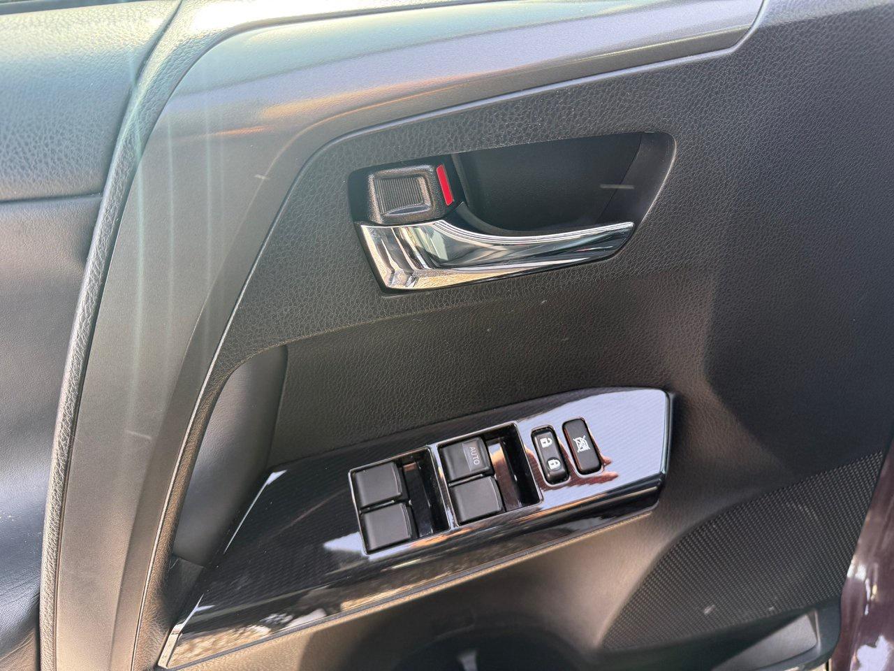 2018 Toyota RAV4 se Photo