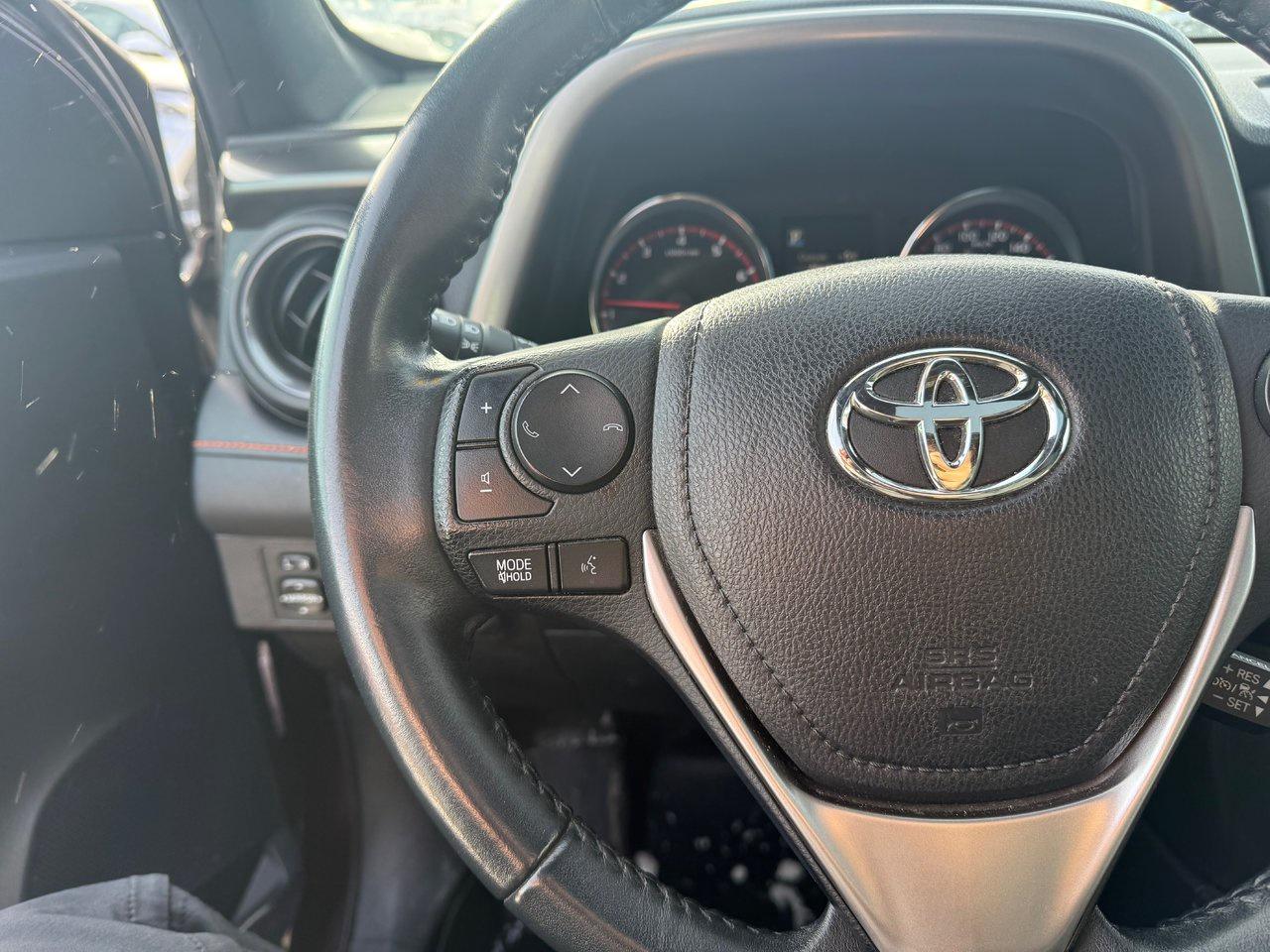 2018 Toyota RAV4 se Photo