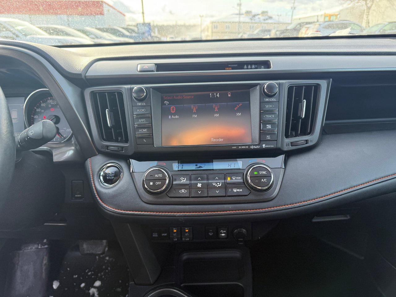 2018 Toyota RAV4 se Photo