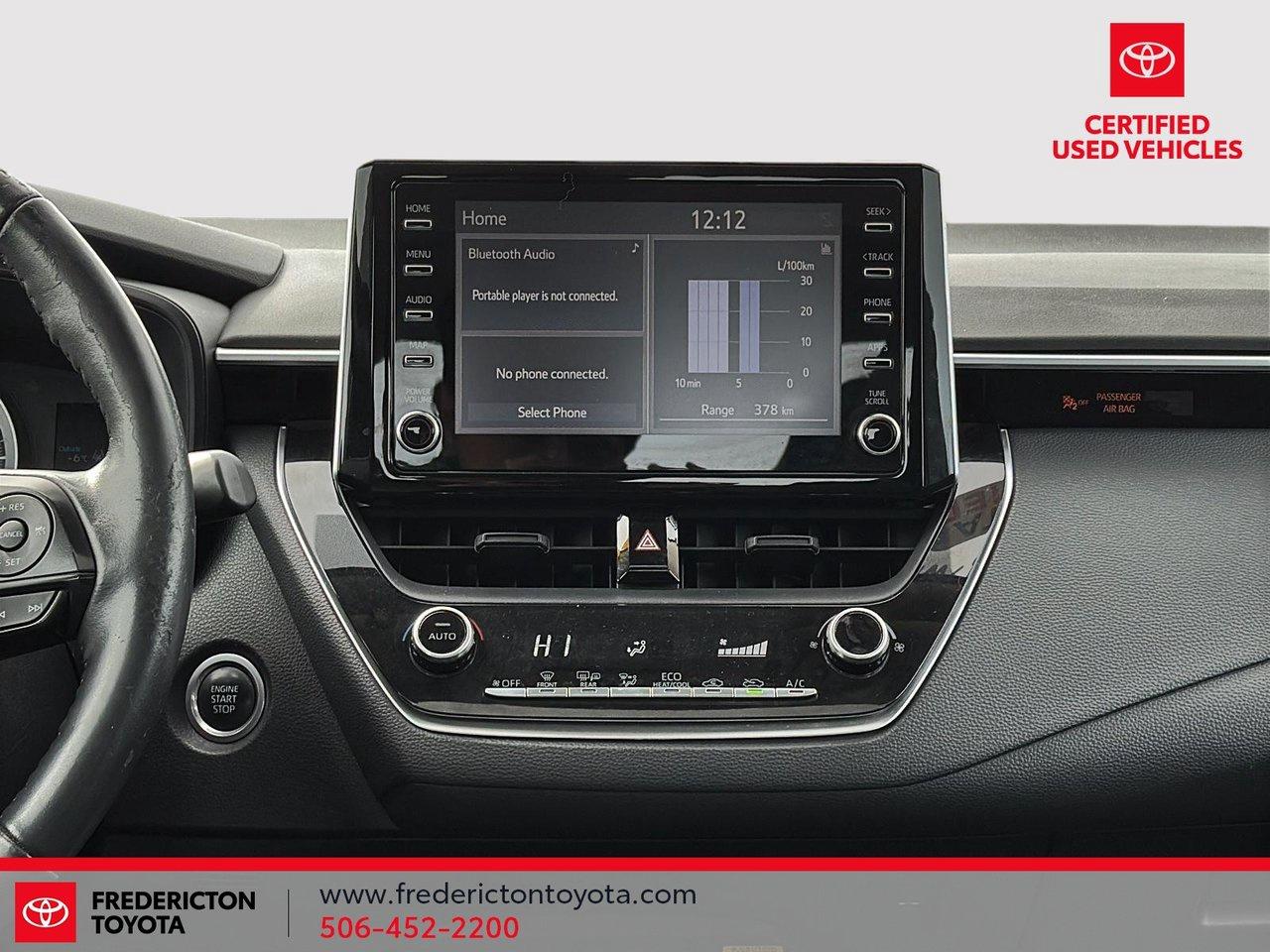 2020 Toyota Corolla LE Photo