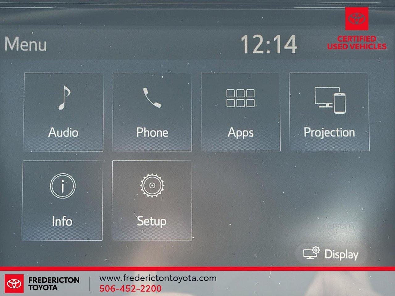 2020 Toyota Corolla LE Photo