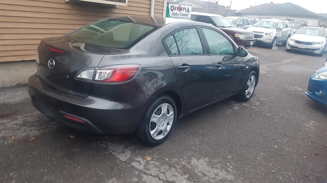 2010 Mazda MAZDA3 GX Photo