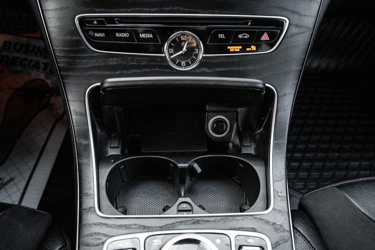 2018 Mercedes-Benz C-Class AMG C 43 Photo