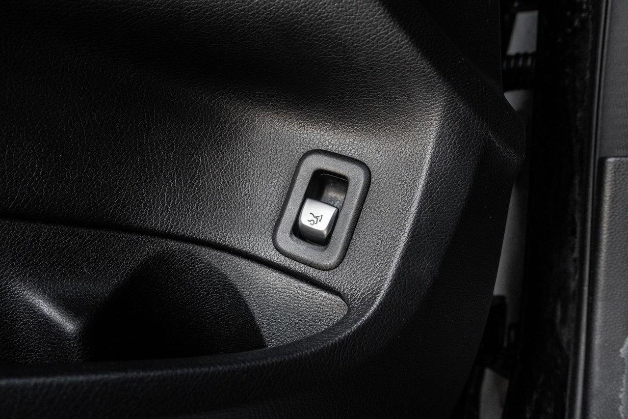 2018 Mercedes-Benz C-Class AMG C 43 Photo