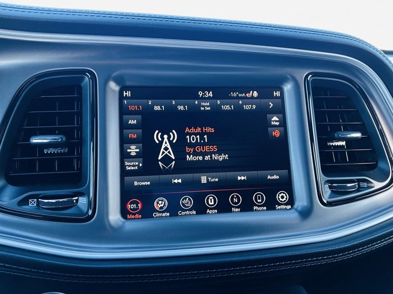 2021 Dodge Challenger R/T HEMI   Bluetooth, Heated Seats Photo