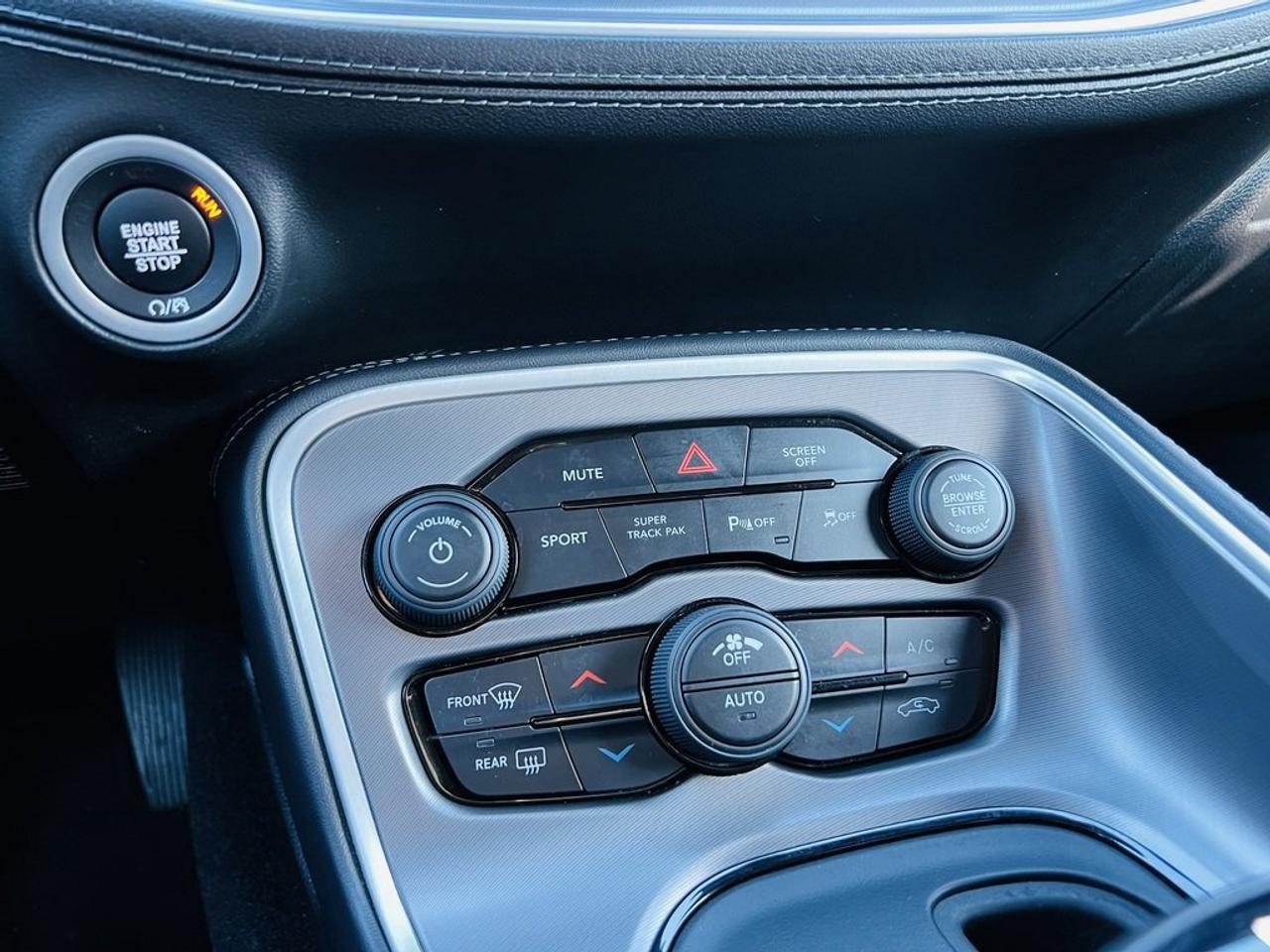 2021 Dodge Challenger R/T HEMI   Bluetooth, Heated Seats Photo