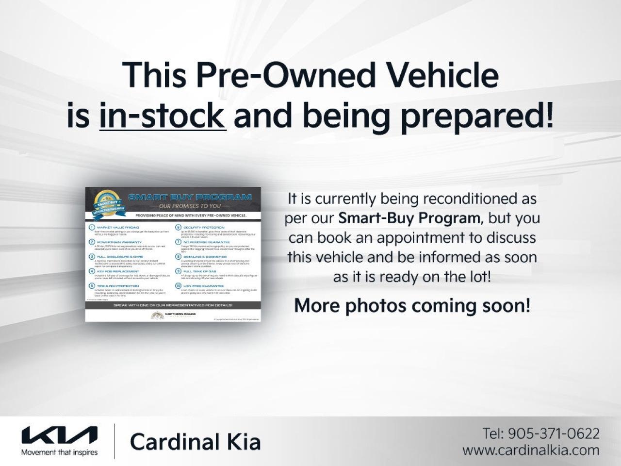 2023 Toyota RAV4 LE AWD   Clean Carfax, Reliable Photo4