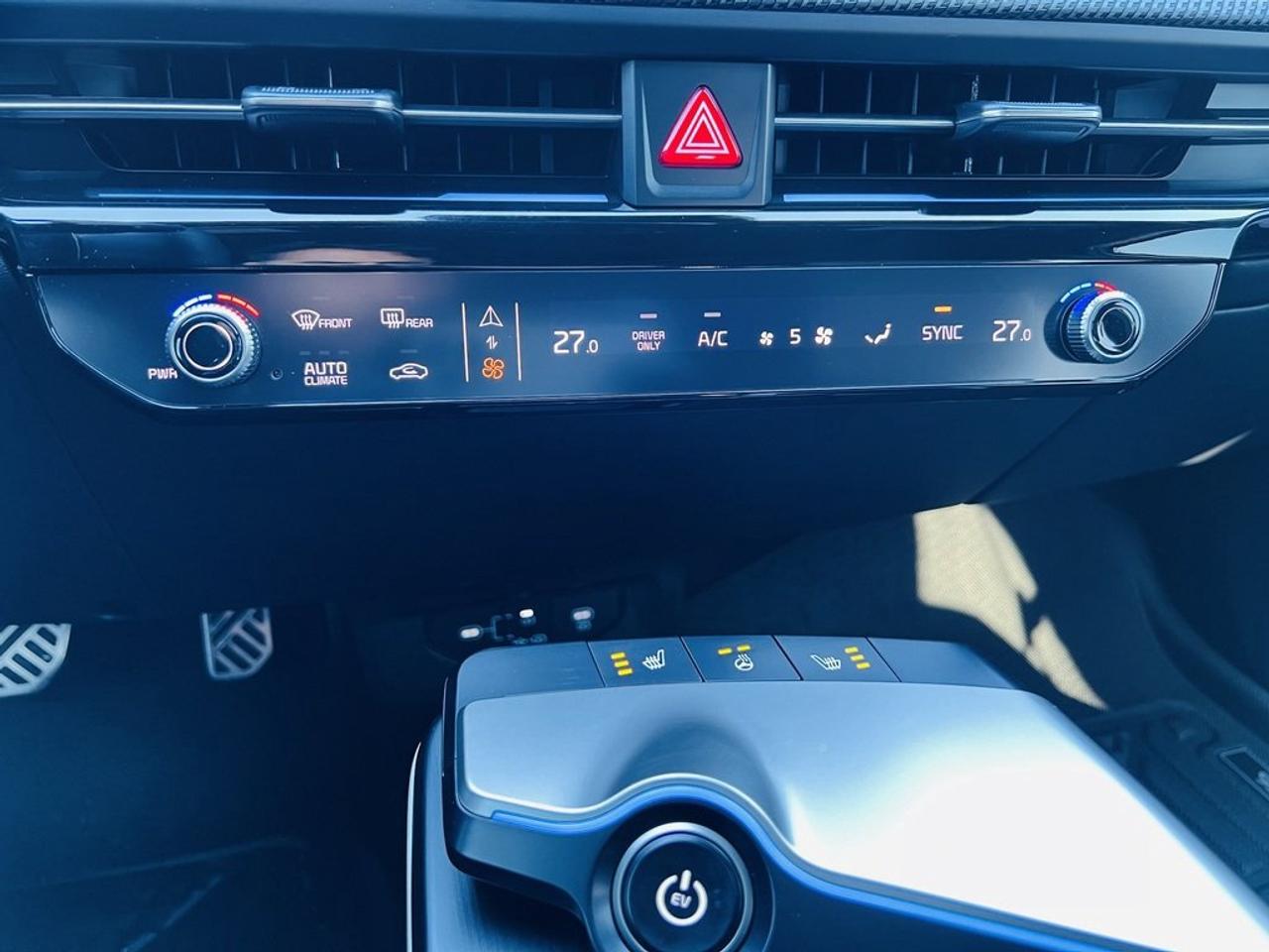 2025 Kia EV6 GT-Line AWD   Electric   Low KM   Long Range Photo