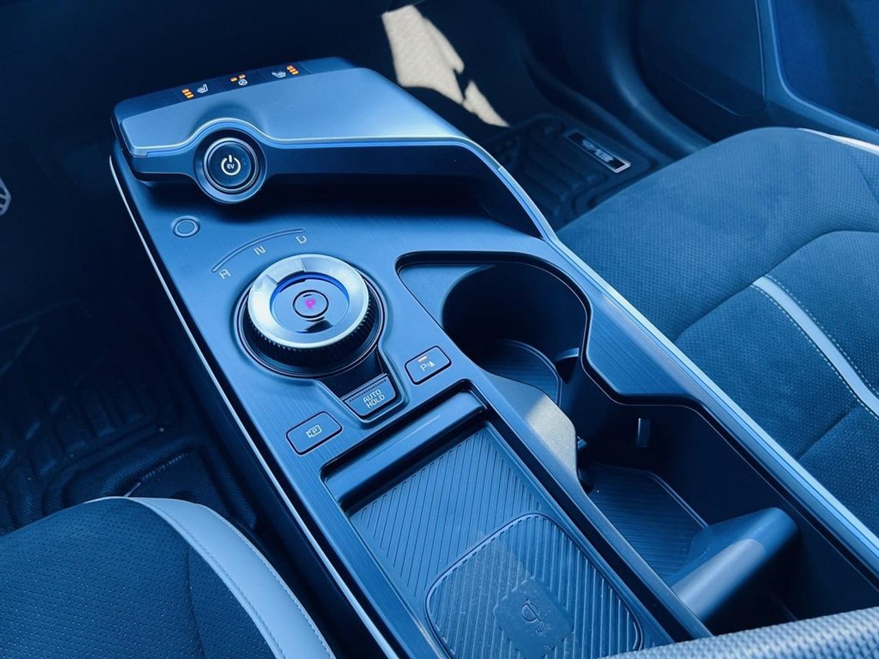 2025 Kia EV6 GT-Line AWD   Electric   Low KM   Long Range Photo