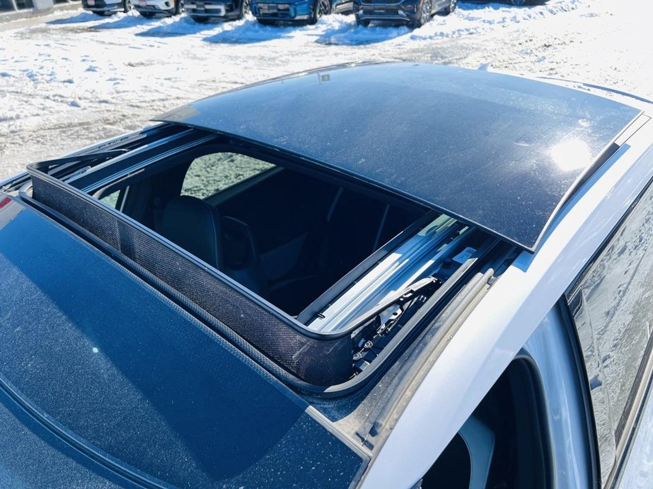 2025 Kia EV6 GT-Line AWD   Electric   Low KM   Long Range Photo