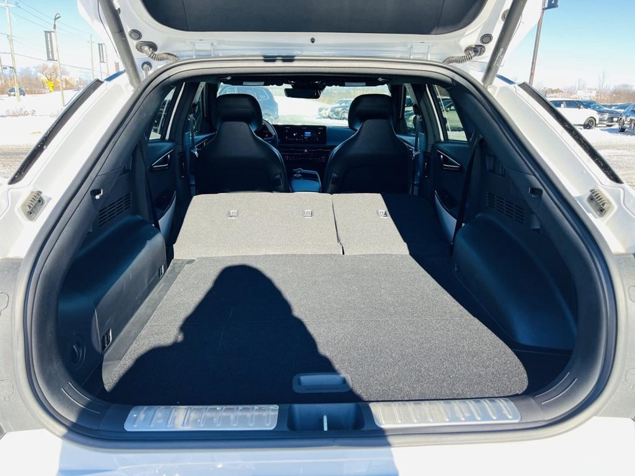 2025 Kia EV6 GT-Line AWD   Electric   Low KM   Long Range Photo