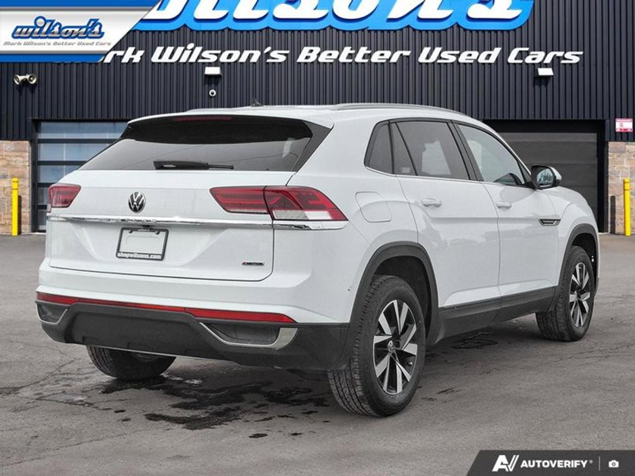 2020 Volkswagen Atlas Cross Sport Trendline | AWD | Heated Seats | CarPlay + Android | Rear Cam | Alloy Wheels | and More ! Photo