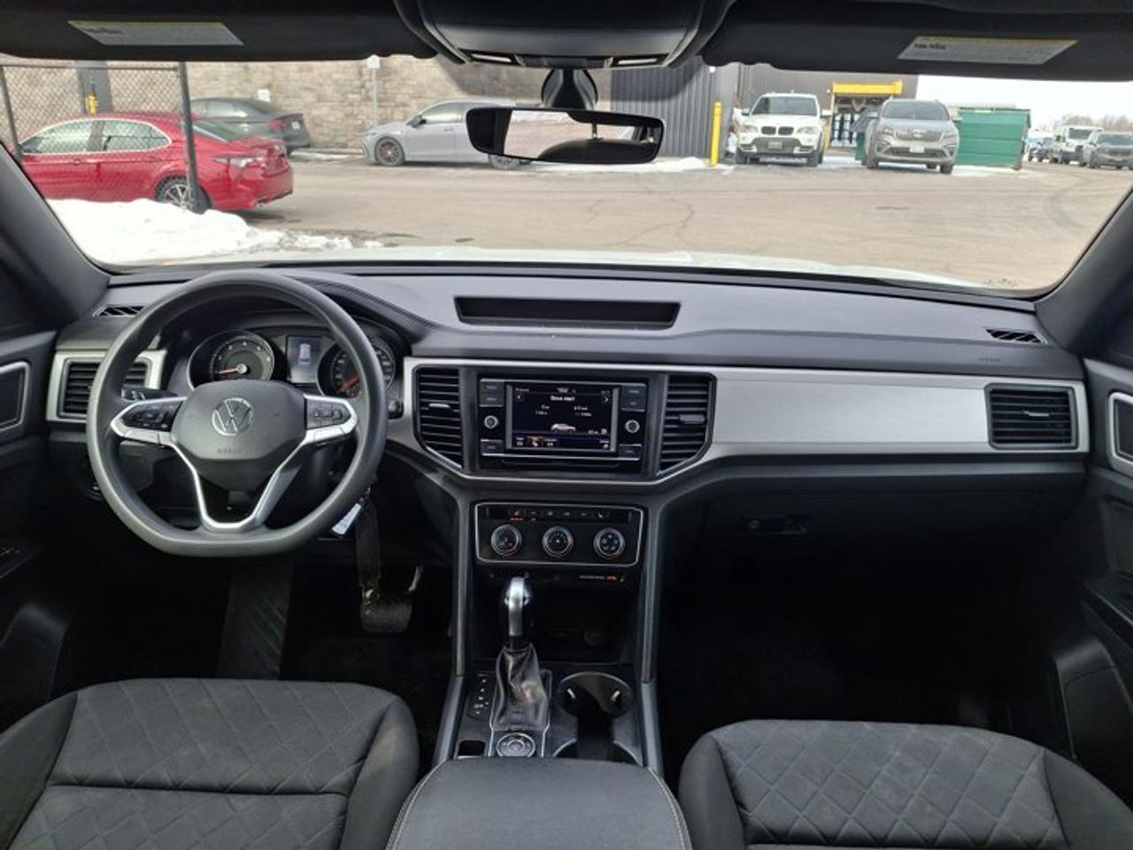 2020 Volkswagen Atlas Cross Sport Trendline | AWD | Heated Seats | CarPlay + Android | Rear Cam | Alloy Wheels | and More ! Photo