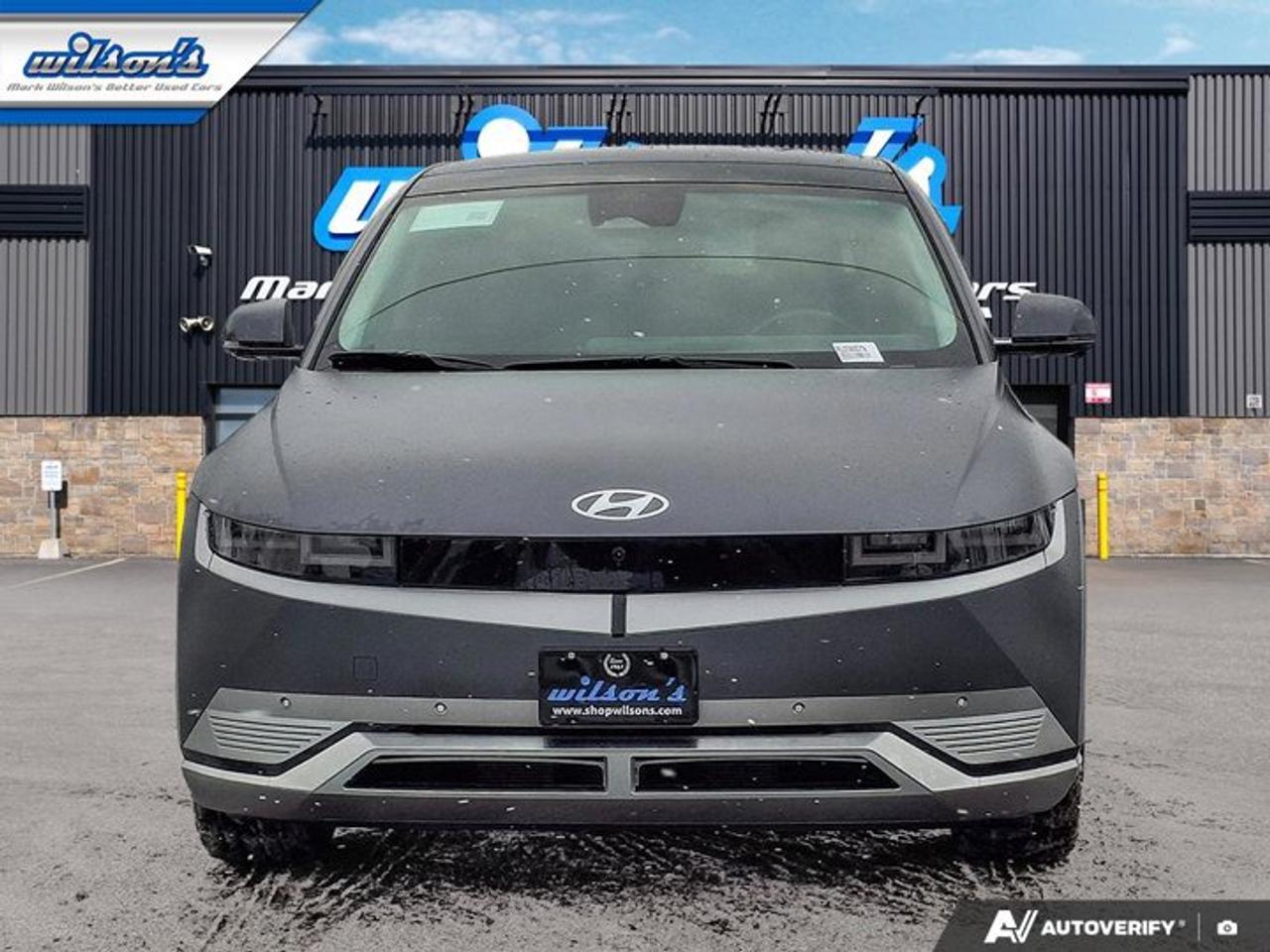 2024 Hyundai IONIQ 5 Preferred Ultimate Long Range AWD | Leather | Glass roof | Nav | Htd Wheel + Seats | 360 Cam & More! Photo