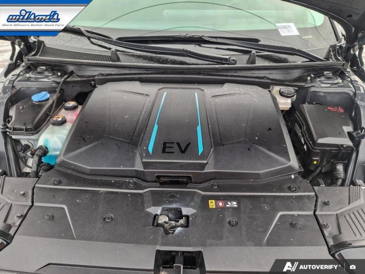 2024 Hyundai IONIQ 5 Preferred Ultimate Long Range AWD | Leather | Glass roof | Nav | Htd Wheel + Seats | 360 Cam & More! Photo