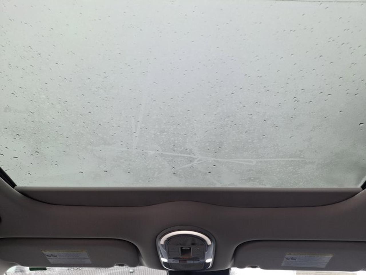 2024 Hyundai IONIQ 5 Preferred Ultimate Long Range AWD | Leather | Glass roof | Nav | Htd Wheel + Seats | 360 Cam & More! Photo