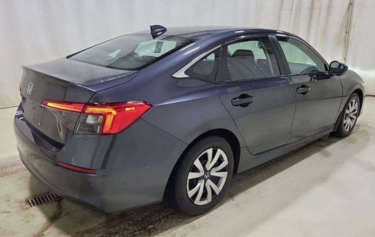 2022 Honda Civic Sedan LX | Adaptive Cruise | Heated Seats | CarPlay + Android | Remote Start | Rear Camera | and More ! Photo3