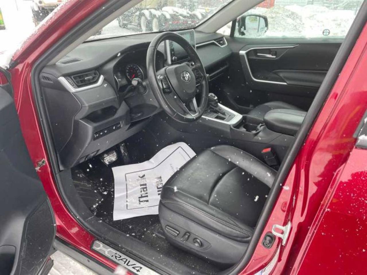 2019 Toyota RAV4 XLE Premium AWD | Leather | Heated Seats + Steering | BSM | Carplay and Android Auto | and More ! Photo2