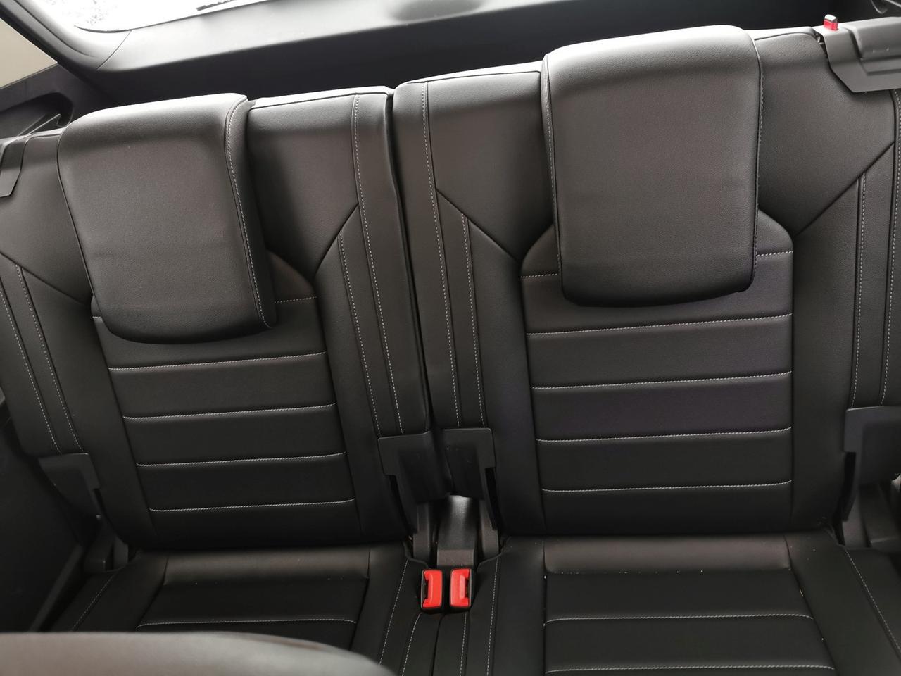 2018 Volkswagen Atlas V6 SEL Photo