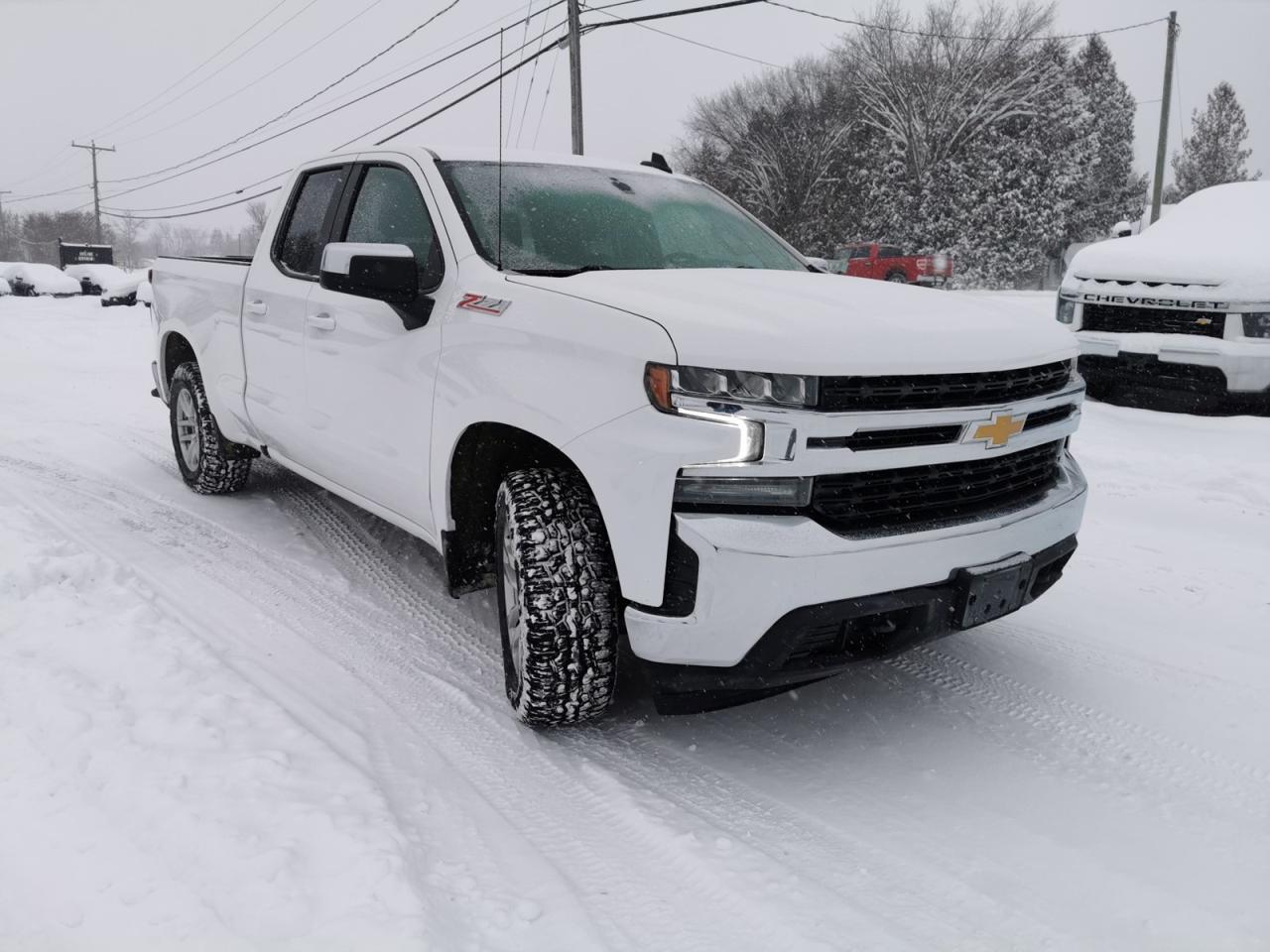 2021 Chevrolet Silverado 1500 LT Photo