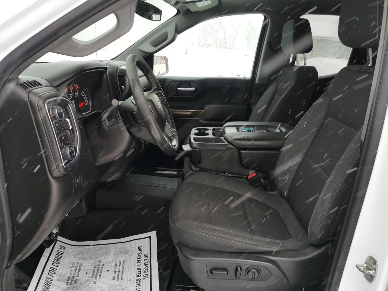 2021 Chevrolet Silverado 1500 LT Photo