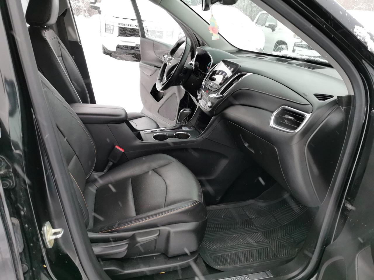 2020 Chevrolet Equinox Premier Photo