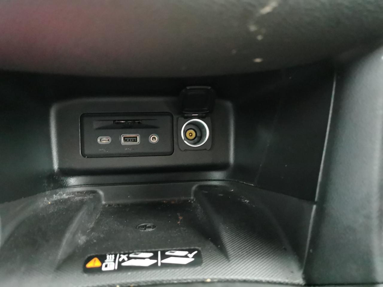 2020 Chevrolet Equinox Premier Photo