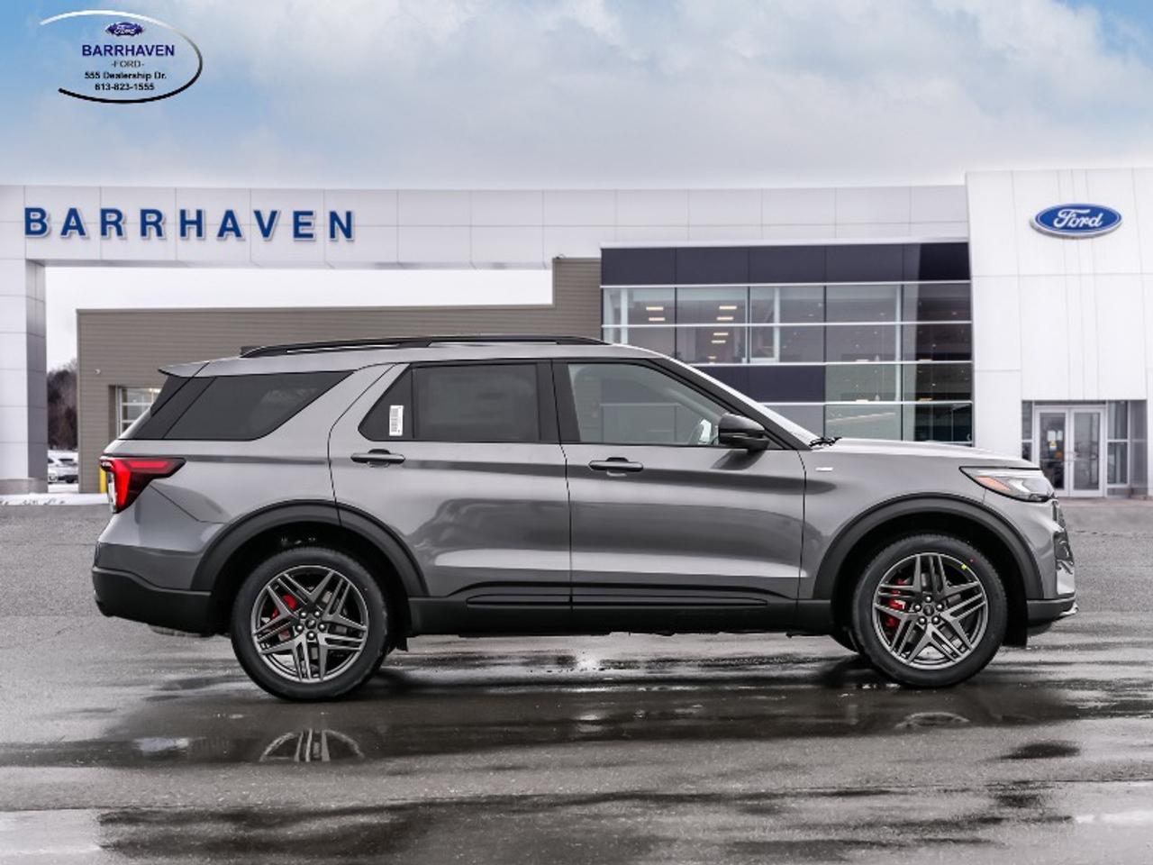 2026 Ford Explorer ST-Line Photo