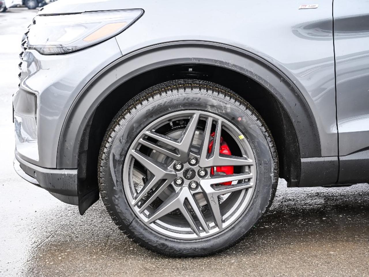 2026 Ford Explorer ST-Line Photo