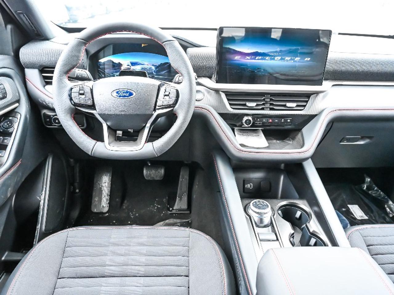 2026 Ford Explorer ST-Line Photo