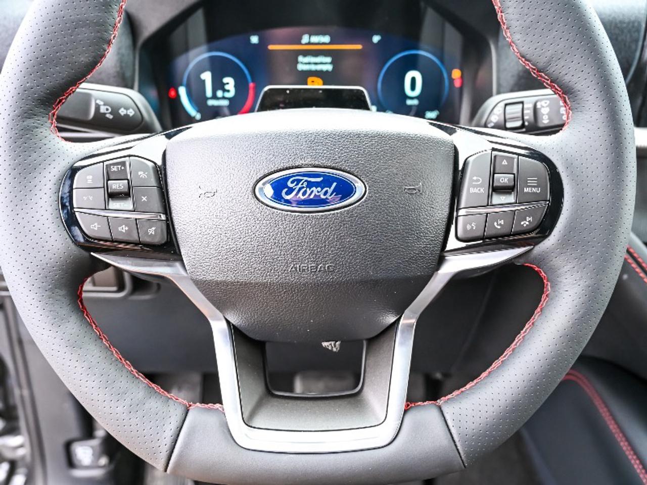 2026 Ford Explorer ST-Line Photo